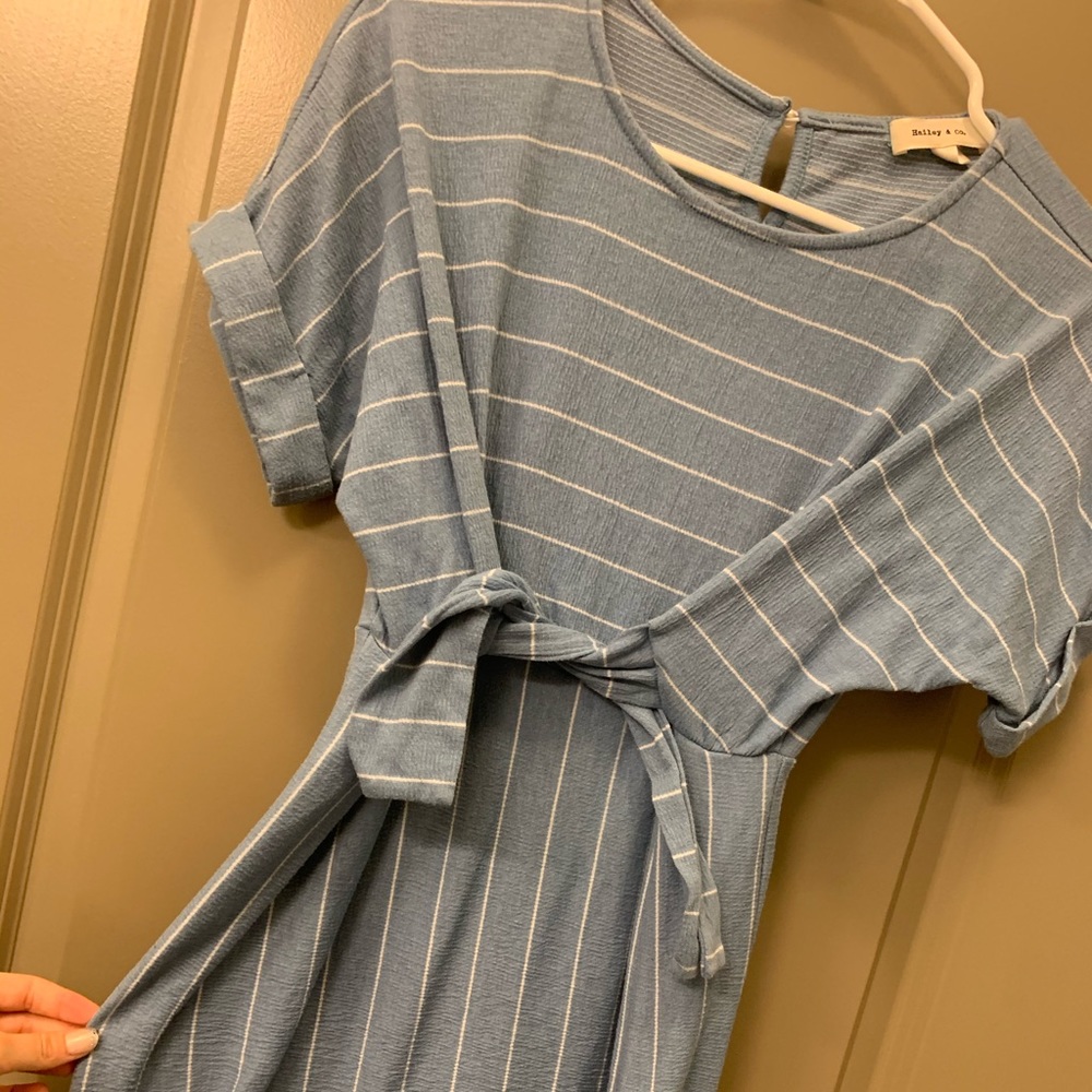 Blue stripped midi dress!